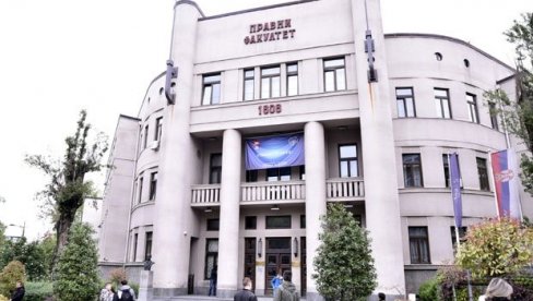 ДАН ОТВОРЕНИХ ВРАТА НА ПРАВНОМ ФАКУЛТЕТУ: Професори 7. марта разговарају са матурантима