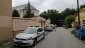 Службеник парохије ИЗБОДЕН У КАНЦЕЛАРИЈИ, НАПАО ГА СИН - Тужилаштво: Тешко убиство у покушају