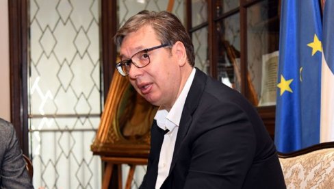 VUČIĆ PORUČIO IZ SEVILJE: Verujem da ćemo u godinama koje dolaze još više produbiti odnose sa Španijom