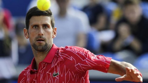 NEDELJA GA DELI OD VELIKOG USPEHA: Novak Đoković sve bliži obaranju svetskog rekorda Rodžera Federera!