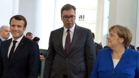 Utrkivanje Pariza i Berlina sa Vašingtonom oko nastavka dijaloga: Vučić sa Makronom i Merkelovom o KiM