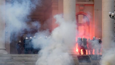 ПОЛИЦИЈА ТУ НИЈЕ БИЛА СЛУЧАЈНО...