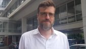 УХАПСИТЕ ГА ПОНОВО Срђан Ного позвао блокадере да нападну куће људи из власти (ВИДЕО)