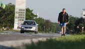 KILOMETRI ZA MIU: Vladan Vurgedija na pešačkom maratonu za pomoć i lečenje četvorogodišnjakinje iz Paraćina