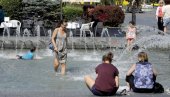 VREMENSKA PROGNOZA ZA 30. JUN: Vrelo, najviša temperatura do 37 stepeni, grmljavina i pljuskovi u planinama VREMENSKA PROGNOZA ZA 30. JUN: Vrelo, najviša temperatura do 37 stepeni, grmljavina i pljuskovi u planinama