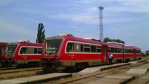 DOK OBAVE POSAO - ODE VOZ: Putnici iz Zapadnobačkog okruga traže da Železnica vrati stari red vožnje