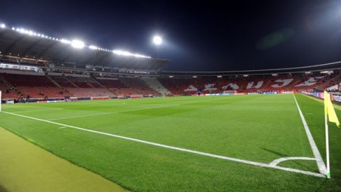 СУПЕРЛИГА ДОНЕЛА ОДЛУКУ: Ево кад Црвена звезда и Чукарички играју заостали меч