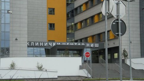 ЖЕНА ОТРОВАНА АМОНИЈАКОМ У ТЕШКОМ СТАЊУ: Лекари јој се боре за живот