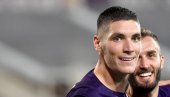 FIORENTINA PRIJAVILA MILENKOVIĆA I VLAHOVIĆA: Srpski fudbaleri izazvali skandal u Italiji, napustili karantin da bi igrali za orlove