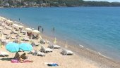 NEMA NIŠTA NI OD POSTSEZONE: Posete turista Crnoj Gori na rekordno niskom nivou, nadaju se sledećoj godini