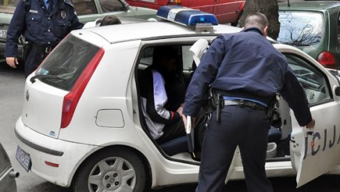 UHAPŠENI POLICAJCI: Privedeni zbog sumnje na zloupotrebu službenog položaja