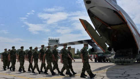 НА ПУТ ЗА РУСИЈУ: Тенкисти и војни возачи отпутовали на Међународне војне игре