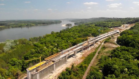 ТЕНДЕР ЗА БРЗЕ ВОЗОВЕ: Први у Србију стиже до краја октобра