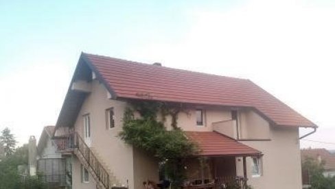 IZNAJMLJIVANJE KUĆA POSTALO PRAVI HIT: Ćar od korone i 300 evra na dan IZNAJMLJIVANJE KUĆA POSTALO PRAVI HIT: Ćar od korone i 300 evra na dan