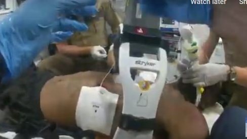 PREKLINJANJE, SUZE, REANIMACIJA I SMRT: Policija objavila novi snimak hapšenja Flojda zabeležen kamerom na uniformi (UZNEMIRUJUĆI VIDEO) PREKLINJANJE, SUZE, REANIMACIJA I SMRT: Policija objavila novi snimak hapšenja Flojda zabeležen kamerom na uniformi (UZNEMIRUJUĆI VIDEO)