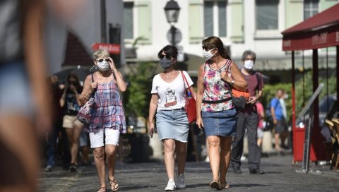 КОРОНА ХАРА ФРАНЦУСКОМ, УВЕДЕН ПОЛИЦИЈСКИ ЧАС: За само један дан више од 22.500 инфицираних, хиљаде нових пацијената у болницама