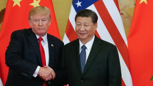ПОСЛЕДЊА ШАНСА ЗА ИЗБЕГАВАЊЕ ТРГОВИНСКОГ УДАРА? Трамп најавио директан разговор за Сијем