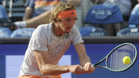 ZVEREV NE ŽELI DA SARAĐUJE SA FEDEREROM: Oglasio se i švajcarski teniser