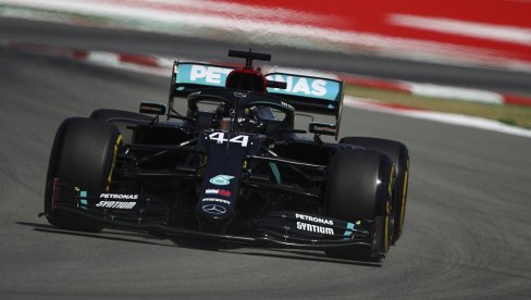 FORMULA 1: Dominacija Mercedesa na treninzima u Španiji