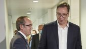 OPSEDNUTI SRBIJOM I NJENIM PREDSEDNIKOM: Hrvati žale što Vlada u Prištini „ovisi“ od Vučića