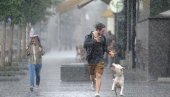 NA SNAZI NARANDŽASTI METEOALARM: Novo nevreme pred nama - Padaće i grad, očekuje nas vetar olujne jačine!