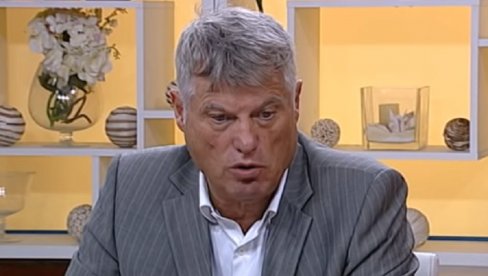 OBOŽAVAO JE CRVENU ZVEZDU: Miroslav Lazanski se šalio sa Grobarima, ovako je govorio o večitima (VIDEO)