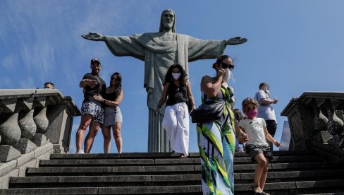 KORONA DIVLJA U BRAZILU: Danas registrovano još 10.220 novoobolelih, preminulo 309 pacijenata