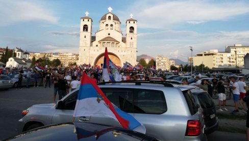 ЦРКВА ПОСТОЈАНА У БОРБИ ЗА ВЕРУ, СЛОБОДУ И ИДЕНТИТЕТ: Одржана седница Српског народног већа, пружена подршка СПЦ у одбрани светиња