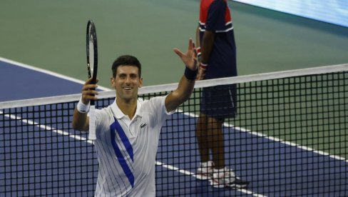 ŠAMPION ISPRATIO ŠAMPIONE U PENZIJU: Novak se zahvalio braći Brajan