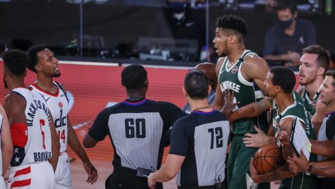 POZNAT CEO RASPORED NOVE NBA SEZONE: Šampion otvara protiv Bruklina, Jokić drugog dana gostuje Finiksu POZNAT CEO RASPORED NOVE NBA SEZONE: Šampion otvara protiv Bruklina, Jokić drugog dana gostuje Finiksu