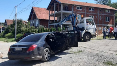 ДЕТАЉИ СТРАВИЧНОГ УБИСТВА У СМЕДЕРЕВУ: Александар настрадао испред ресторана - ПРВЕ СЛИКЕ СА МЕСТА ЗЛОЧИНА (ФОТО)