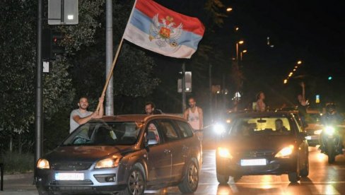 СЛАВЉЕ У ЦРНОЈ ГОРИ У СЛИКАМА: Овако се синоћ прослављала слобода (ФОТО)