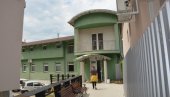 СЕДАМ НОВОИНФИЦИРАНИХ У РАСИНСКОМ ОКРУГУ: У болници се од короне лечи осам пацијената СЕДАМ НОВОИНФИЦИРАНИХ У РАСИНСКОМ ОКРУГУ: У болници се од короне лечи осам пацијената