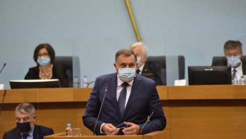 BURNO U NARODNOJ SKUPŠTINI RS: Veto srpskog člana predsedništva pred poslanicima (FOTO)