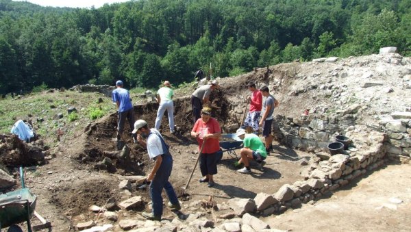 АРХЕОЛОШКО НАЛАЗИШТЕ “ВРЕЛО”: Завршена овогодишња истраживања