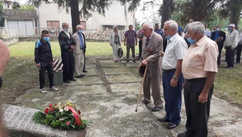 НЕ ДОЗВОЛИМО ПРЕКРАЈАЊЕ ИСТОРИЈЕ: Пироћанци обележили годишњицу особођења, плаћена велика цена за слободу