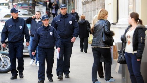 OVAKO ĆE IZGLEDATI NOVE UNIFORME KOMUNALACA: Grad Beograd raspisao tender, otvaraju se i stanice u prigradskim naseljima (FOTO)