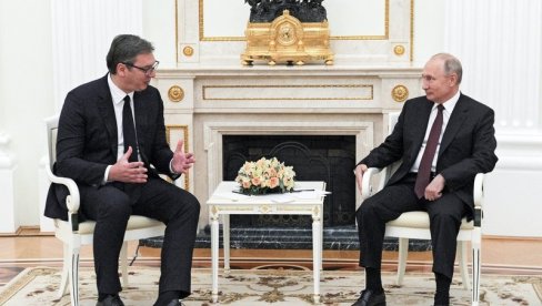 KREMLJ OBJAVIO: Putin će 9. maja održati bilateralne razgovore sa Vučićem