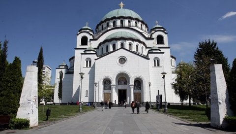 СПЦ ПОЗДРАВИЛА ОДЛУКУ ВУЧИЋА: Одржавање параде не би било од користи никоме