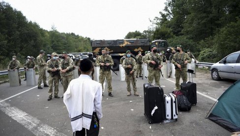 ПОКУШАЛИ ИЛЕГАЛНО ДА ПРЕЂУ ГРАНИЦУ: Румунска полиција ухапсила два наоружана Украјинца