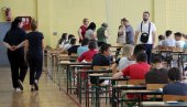 НИ НАЈБОЉИ НИСУ УРАДИЛИ СВЕ ЗАДАТКЕ: У 101 средњој школи настављено пилотирање велике матуре