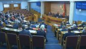 KONSTITUISAN PARLAMENT U CRNOJ GORI: Nastavlja se sednica, Krivokapić mandatar, Bečić predložen za predsednika Skupštine