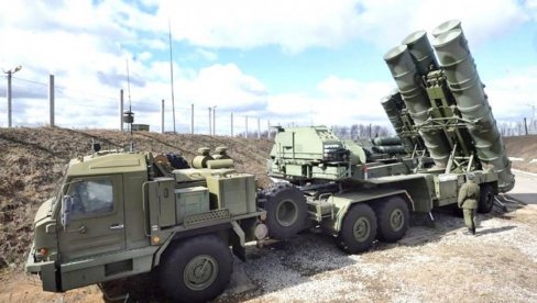 S-400 IZAZVAO LANČANI SUDAR: U udesu učestvovalo najmanje pet automobila (VIDEO)