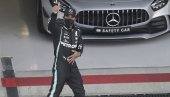 HAMILTON OSTAJE U MERCEDESU: Želim da nastavim ovaj niz