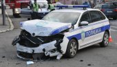 SUDAR POLICIJSKOG I PUTNIČKOG AUTOMOBILA U KRALJEVU: DŽip se zarotirao od udarca, uviđaj u toku (FOTO)