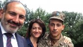 ПАШИЊАНОВА ЖЕНА ИДЕ НА ФРОНТ: Супруга премијера Јерменије ће се борити за границе отаџбине (ФОТО)