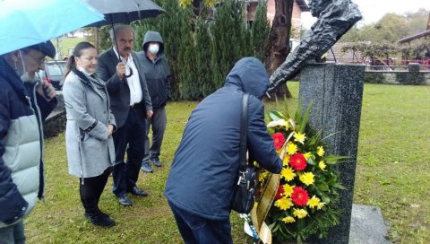 СЕЋАЊЕ НА БРАНКА ЋОПИЋА: У селу Хашани манифестација у част великана писане речи