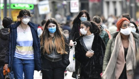 U CENTRU EVROPE RASTE BROJ OBOLELIH: U Nemačkoj više od 5.000 zaraženih za 24 sata