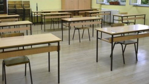 GIMNAZIJALAC TUKAO PROFESORA METALNOM ŠIPKOM: Skandal trese Bosansku Krupu - motivi se istražuju