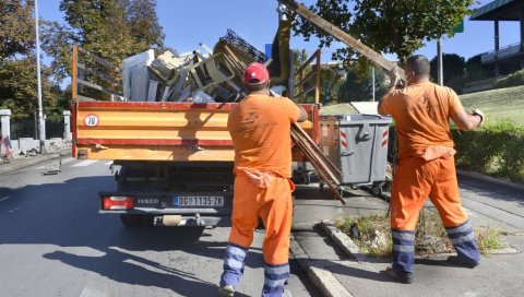 ПОСКУПЕЛО ОДНОШЕЊЕ СМЕЋА: Ево колико ћете плаћати по новом ценовнику ЈКП “Градска чистоћа”